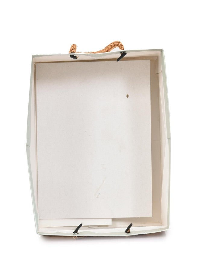 PPJ ® - حفلة عيد ميلاد سعيد بطابع الزرافة الكرتوني (10 قطع) (سلة هدايا / علبة حلويات 500 غرام / كعكة / جيفار) حقيبة ورقية للحمل، 8 بوصة × 8 بوصة × 6 بوصة لعيد ديوالي / حفلات الزفاف / المناسبات / أعياد الميلاد / هدايا العودة / عيد الميلاد / حقائب الهدايا / أغطية الهدايا (عبوة من 10) - Image 4